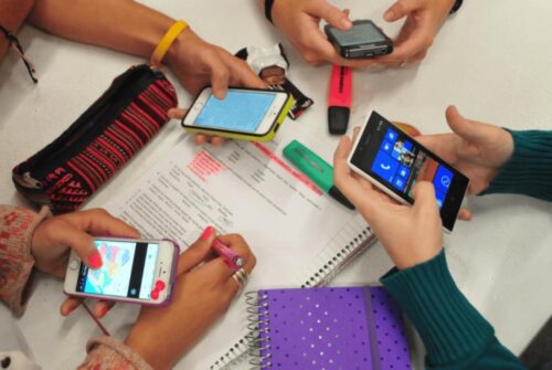 “Dale Play a la prevención”: convocan a estudiantes de Madryn a crear reels sobre VIH