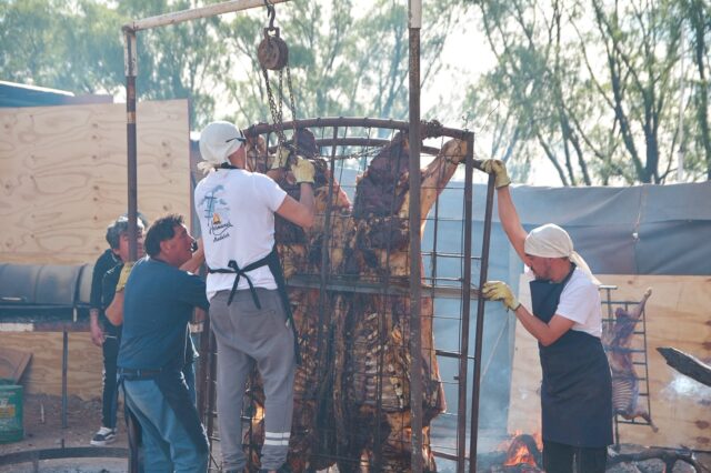 28 de Julio se prepara para una Fiesta del Novillito histórica con La T y La M y Aneley