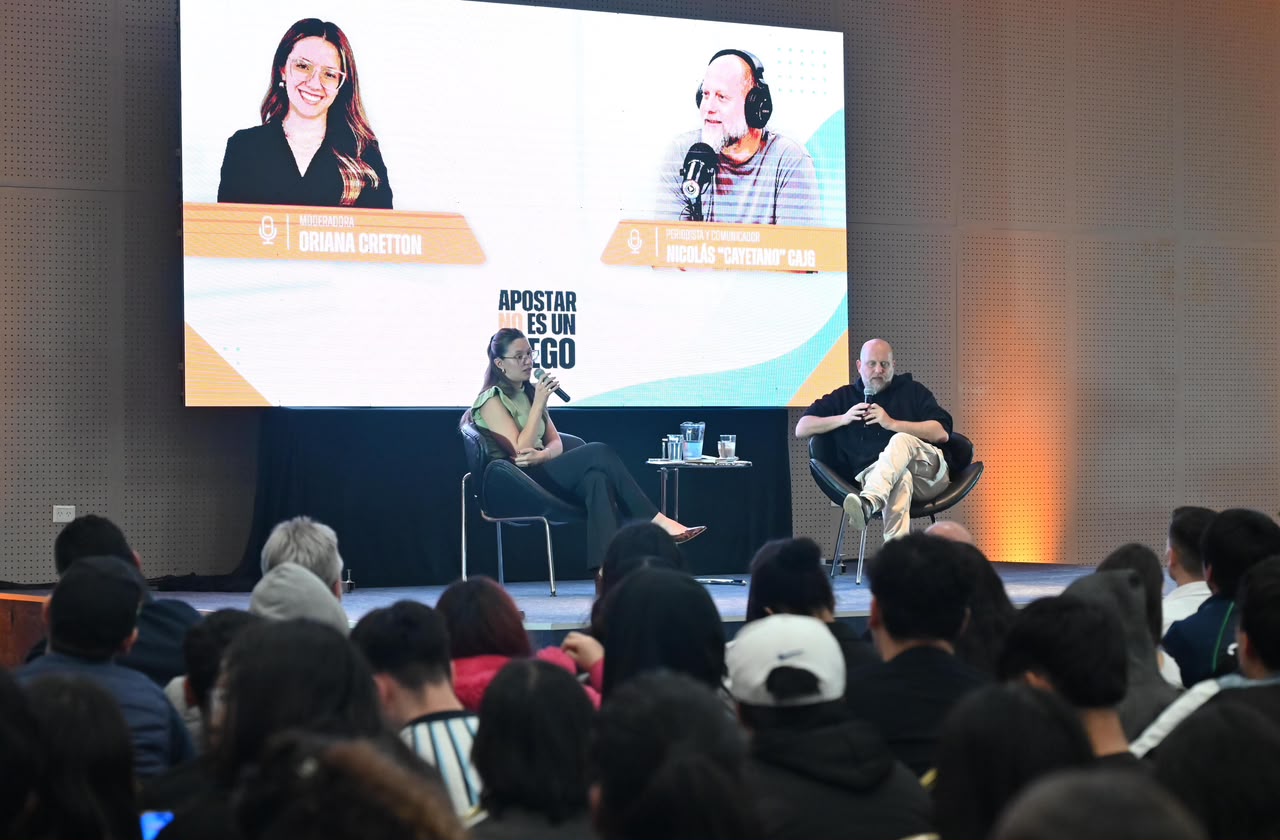 La charla “Apostar no es un juego” reunió a más de 1.200 estudiantes del Valle