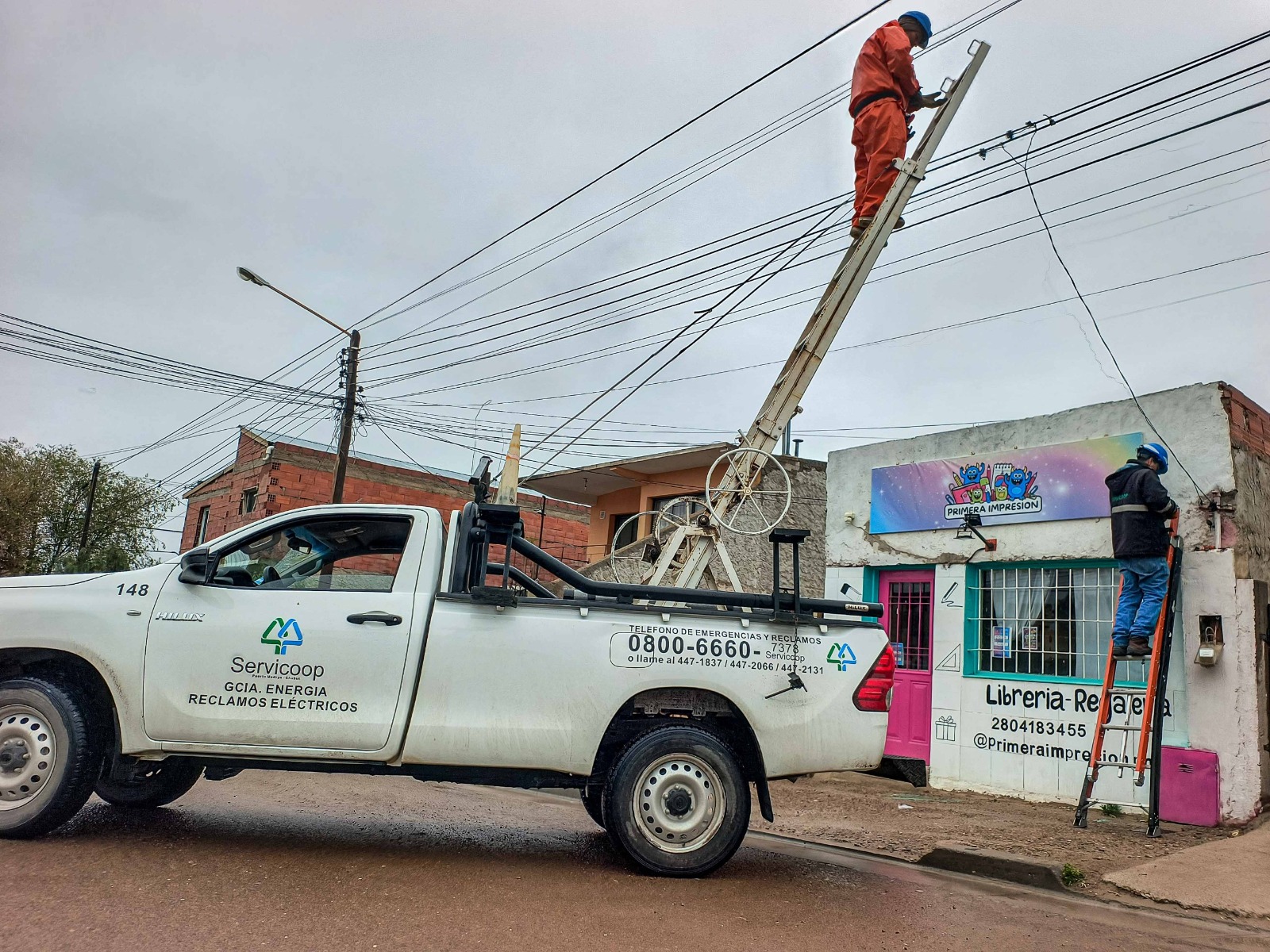 Servicoop duplicó las guardias eléctricas durante las lluvias