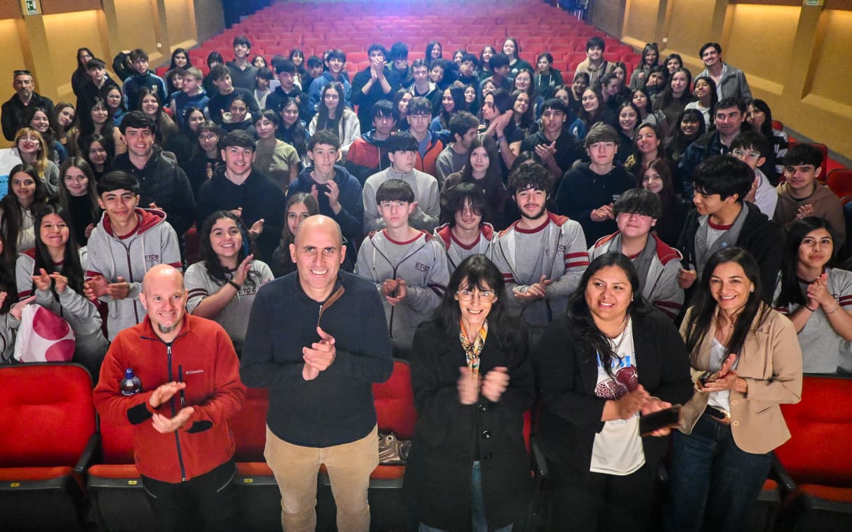 VinculArte: estudiantes de la Escuela 710 ganaron el concurso audiovisual sobre convivencia digital